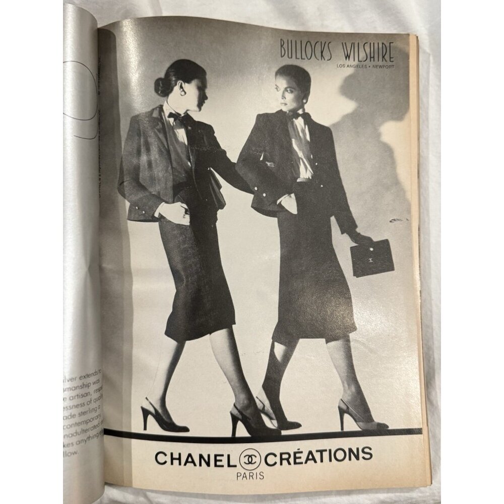 VOGUE - October 1978 - Picture 7 of 12